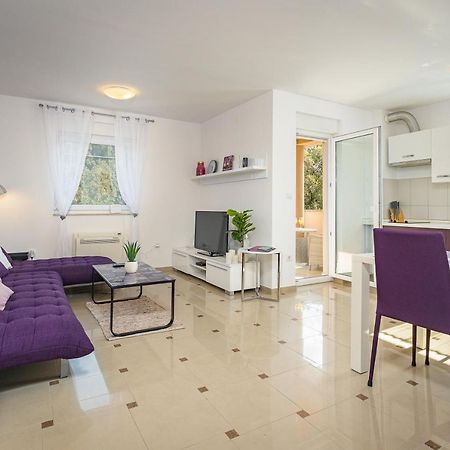 Seaside Apartment Lara Banjole Kültér fotó