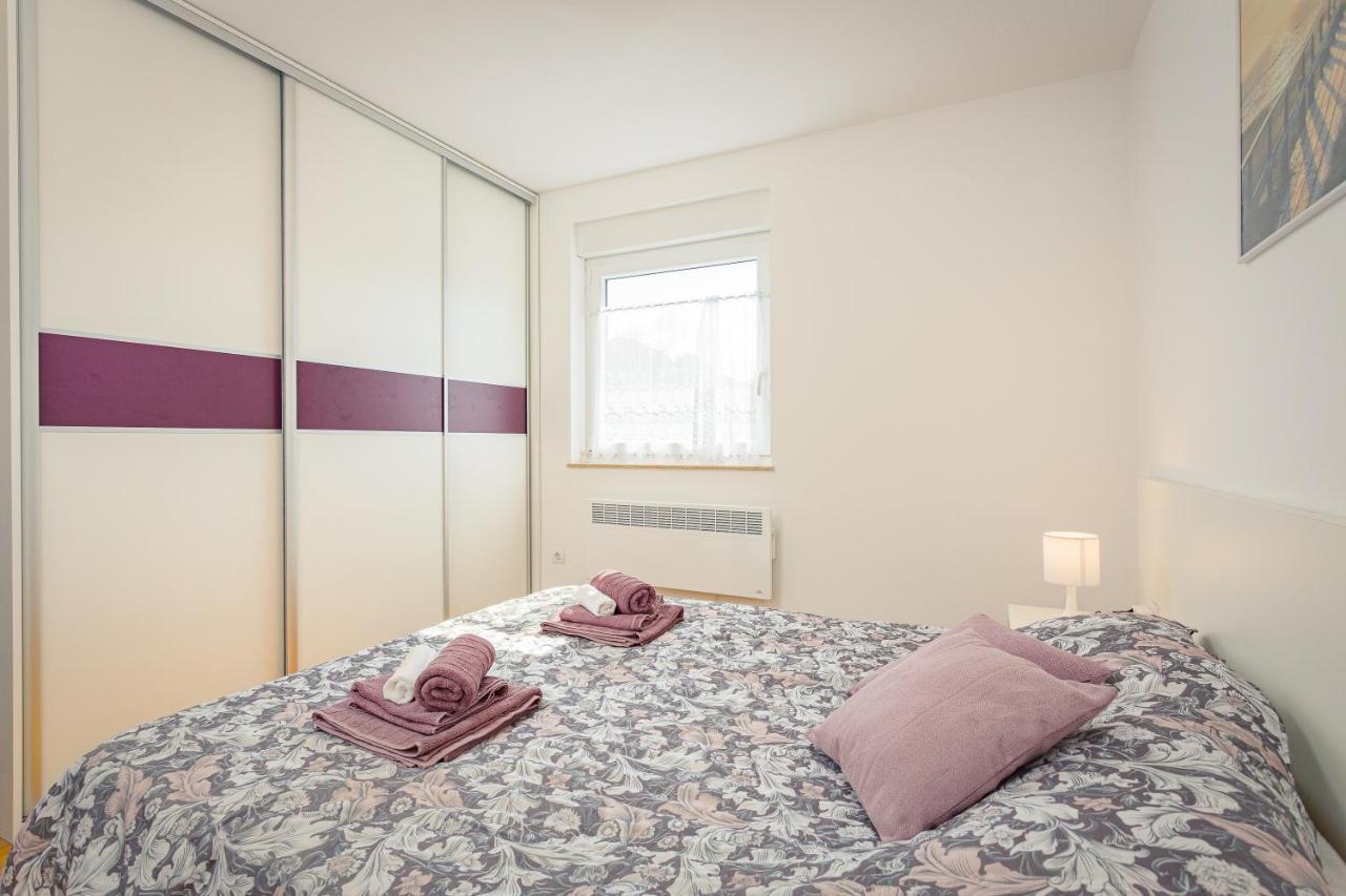 Seaside Apartment Lara Banjole Kültér fotó